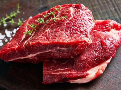 توزیع روزانه گوشت گرم به ۳۰۰ تن رسید